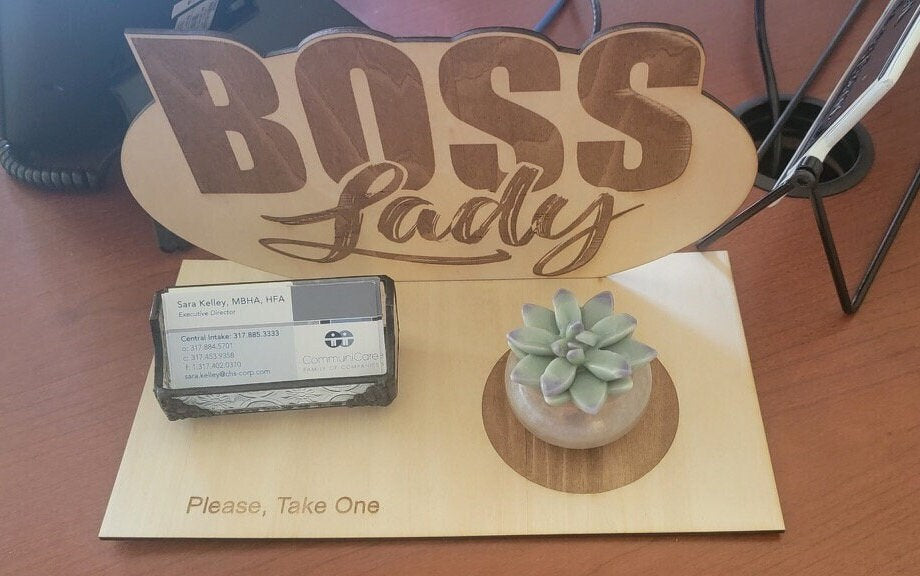 Custom Personalized Desk Plaques & Office Decor